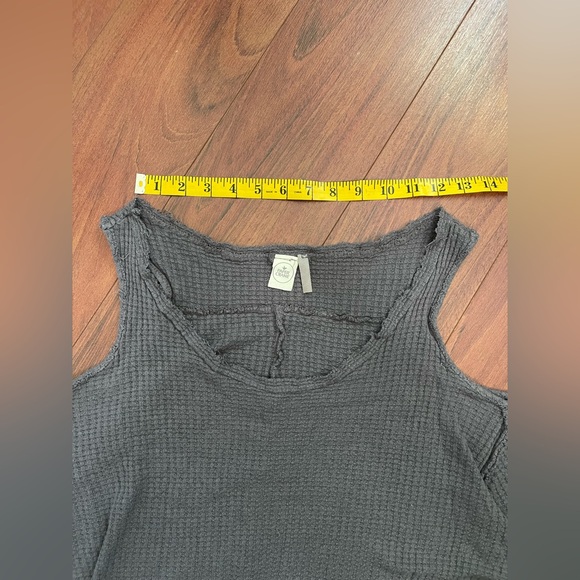 Paper Crane tank top crop - Picture 7 of 7